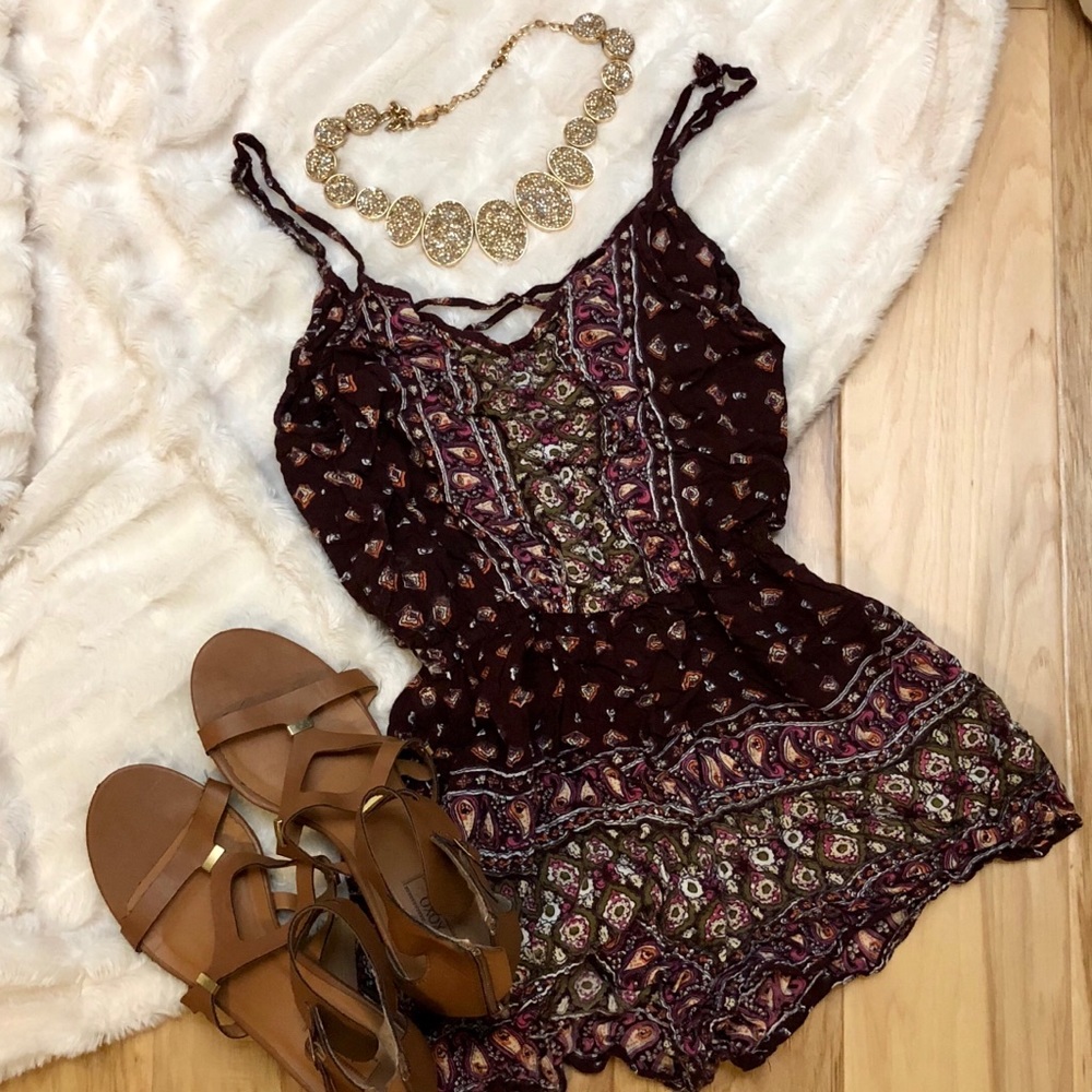 Purple patterned romper🎀💐